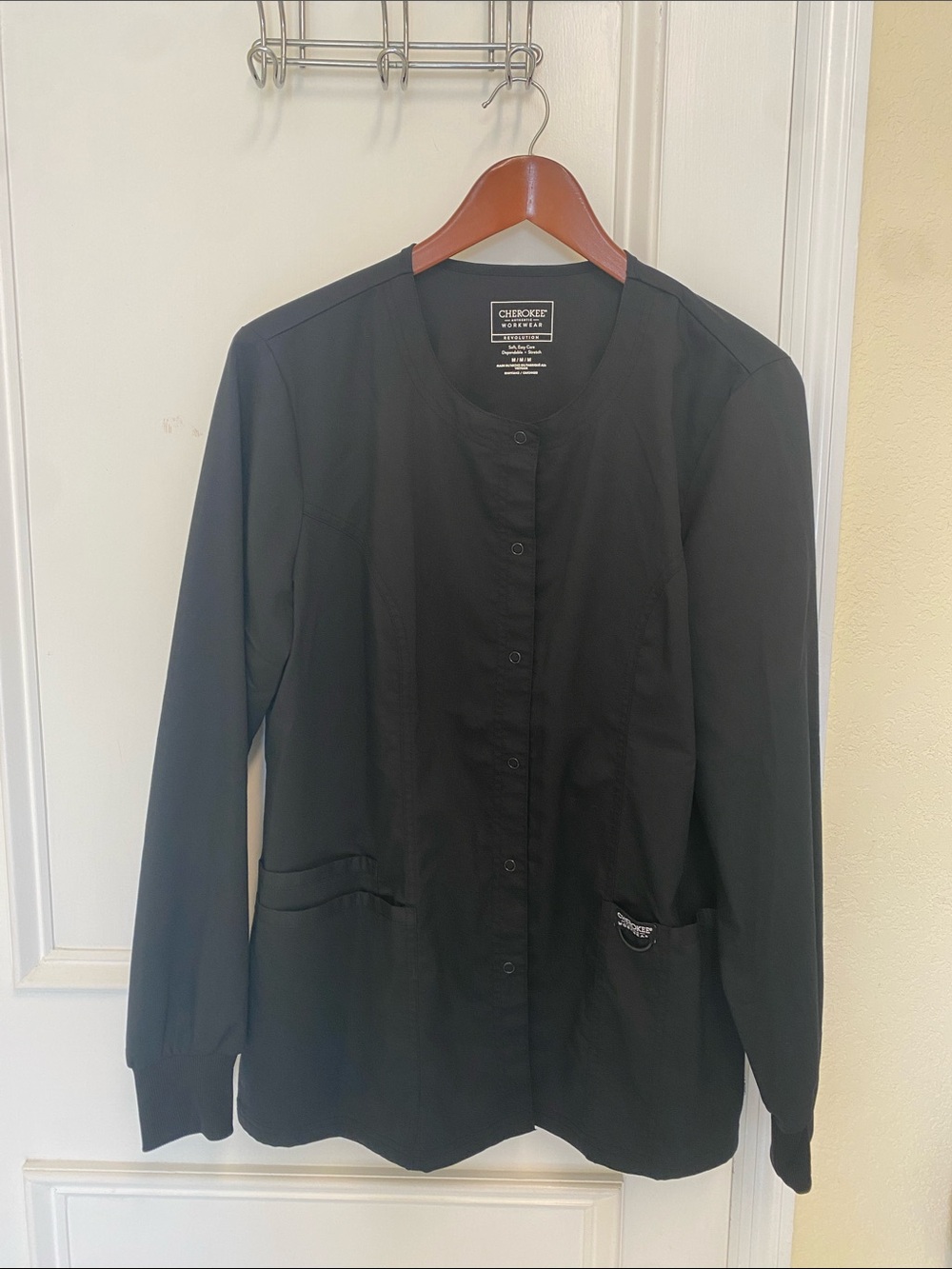 Cherokee Revolution Workwear Black Scrub Uniform Jacket Size Medium 8-10